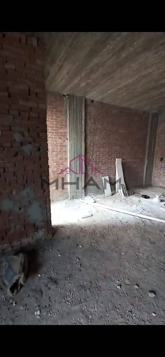 2 photo_5825672956191903033_y. jpg