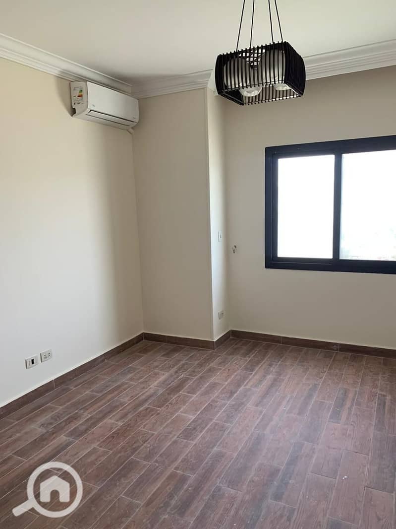 5 WhatsApp Image 2025-11-17 at 17.58. 43. jpeg