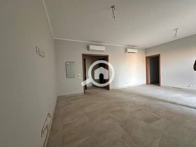 4 Bedroom Apartment for Sale in Sheikh Zayed, Giza - IMG_9388. jpeg