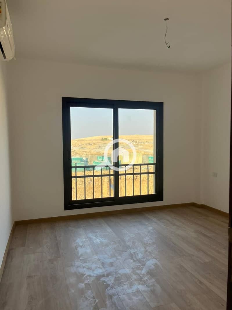 6 WhatsApp Image 2025-11-18 at 1.38. 52 PM (2). jpeg