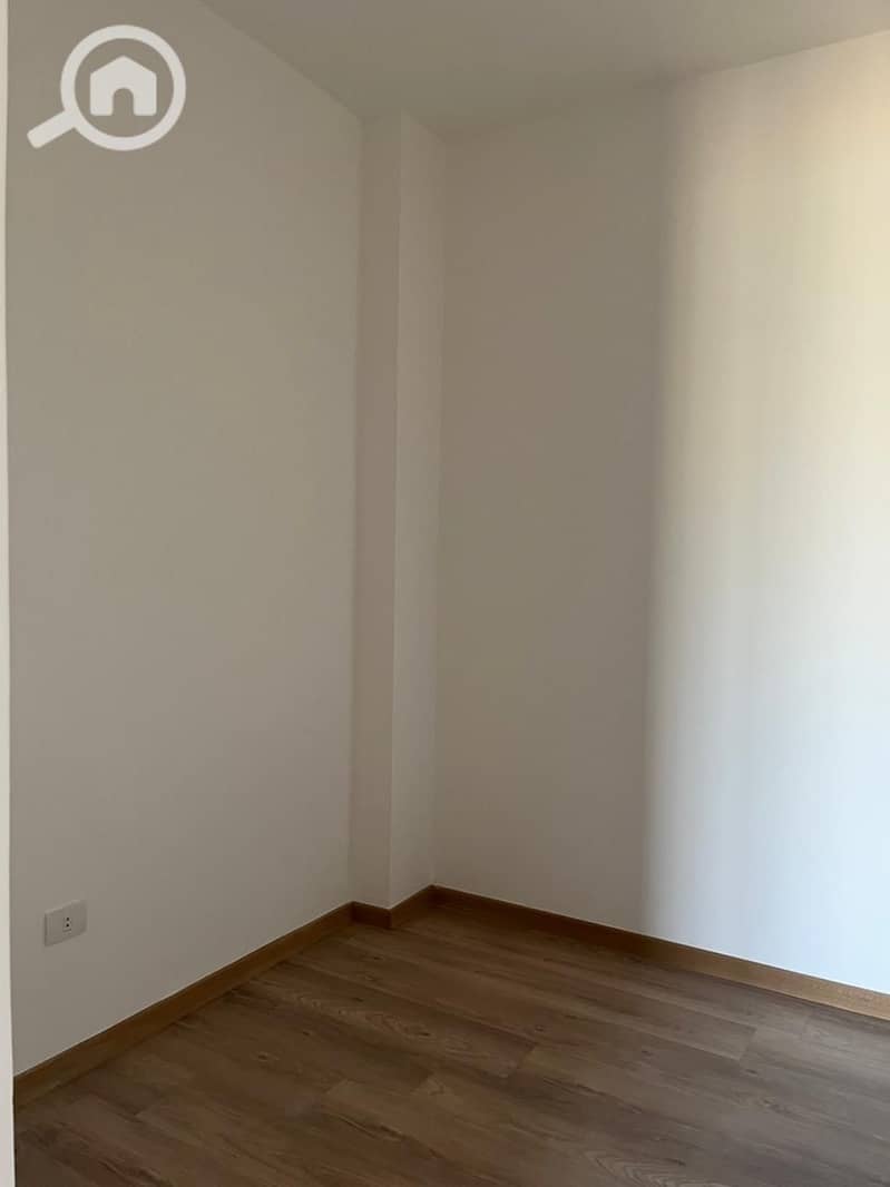 8 WhatsApp Image 2025-11-18 at 1.38. 52 PM (5). jpeg