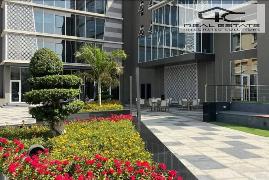 2 WhatsApp Image 2025-11-18 at 4.13. 11 AM. jpeg