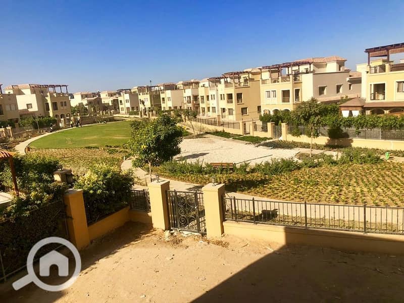 10 75371732_2850463648331600_3396387707348320256_o. jpg