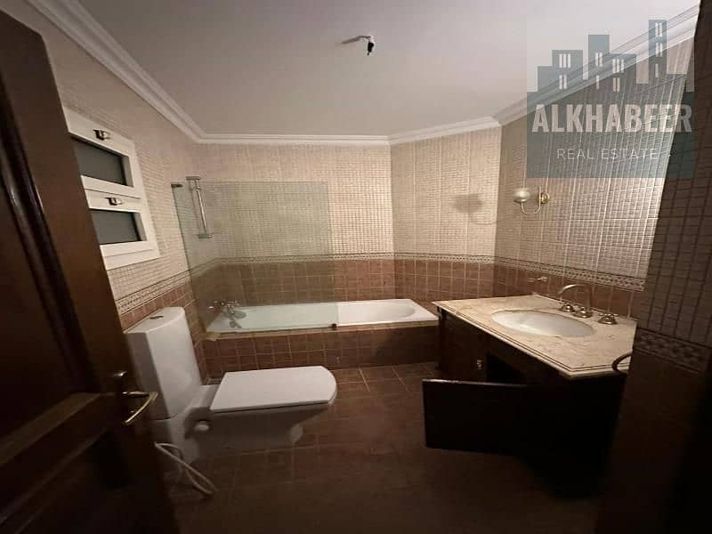 9 b034d108-2f9c-4a6d-9412-bb0364c2cbb4. jfif. jpg