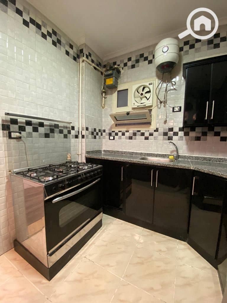 12 50481391-680c-40e4-a9a8-4ea0863ef4d4. jpeg