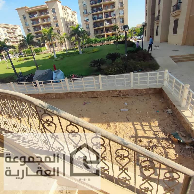 4 b6860517-d332-43fd-808a-7cd5e271fd33. jpg