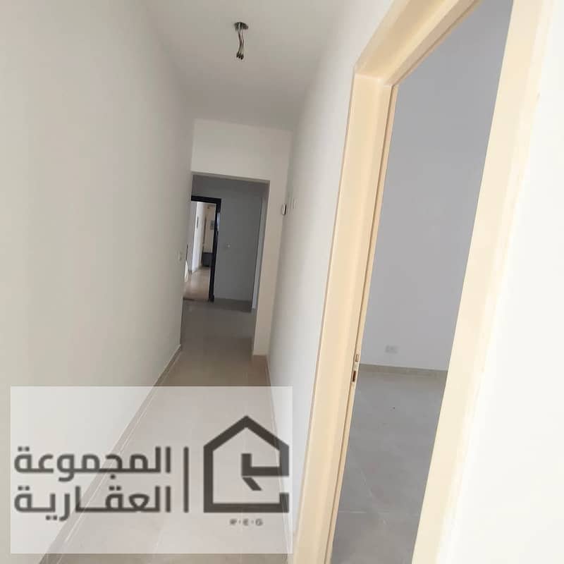 9 1a721b2e-4542-4ca3-8d81-9b8fc7a825a6. jpg