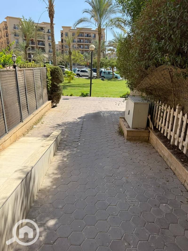 4 53b692f5-f9ad-4532-a026-23776da01269. jpeg