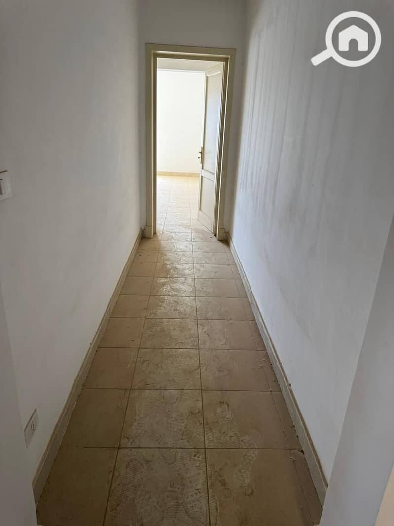 7 36c0d664-cfdc-4ee1-8319-e038fd072dc3. jpeg