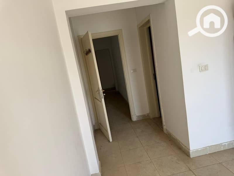 12 f827c338-4e28-4058-8061-1b6495c5bf80. jpeg