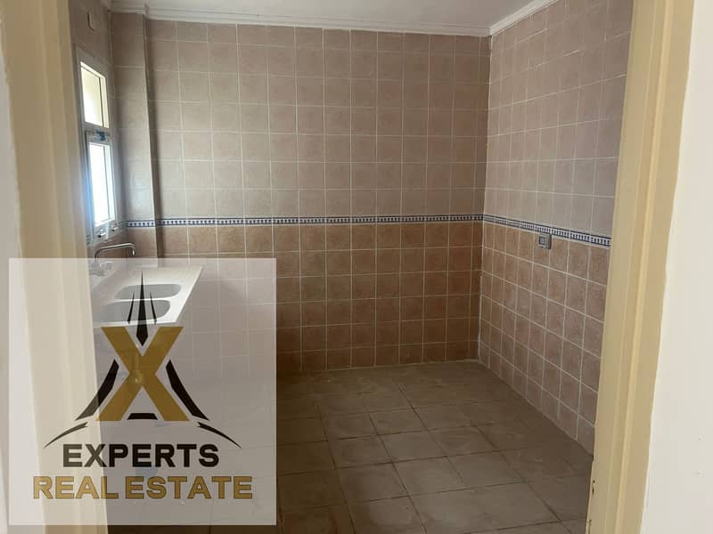 12 WhatsApp Image 2025-11-18 at 12.52. 51 PM (1). jpeg