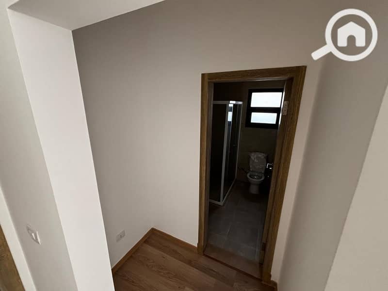 18 WhatsApp Image 2025-11-18 at 2.21. 12 PM (3). jpeg