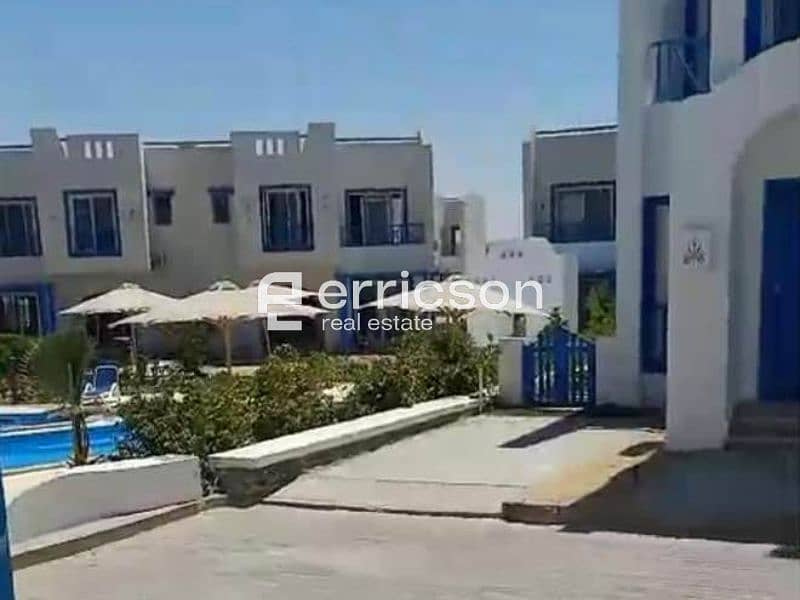 2 Untitled design (7). jpg