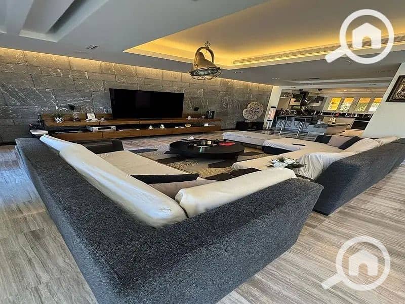 3 1bbbb658-79d1-43f1-afc6-94340607a293. jpeg