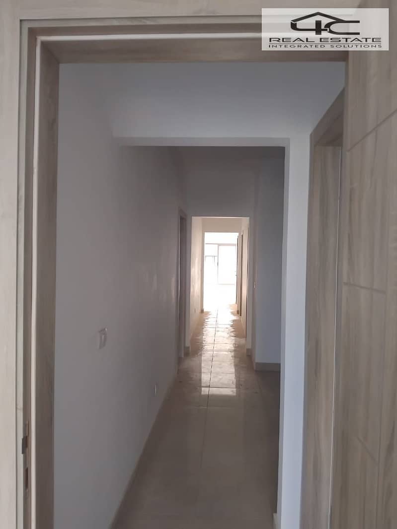 5 WhatsApp Image 2025-11-17 at 7.33. 50 PM (1). jpeg