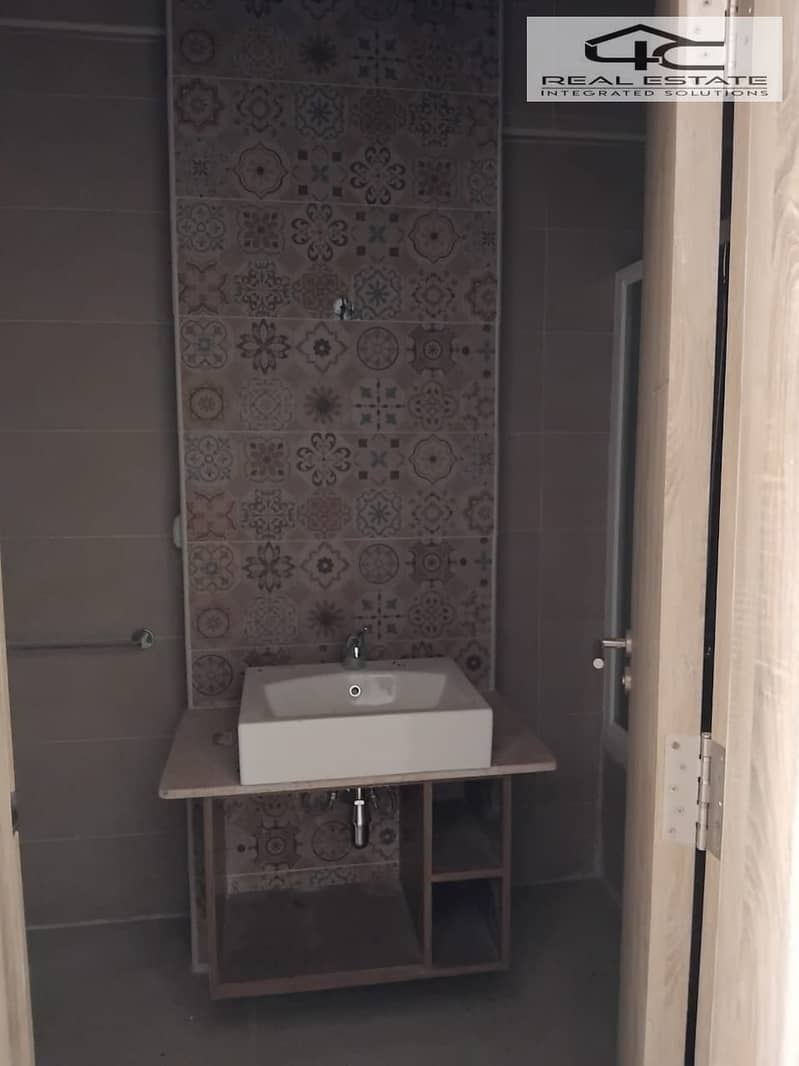 17 WhatsApp Image 2025-11-17 at 7.33. 52 PM. jpeg