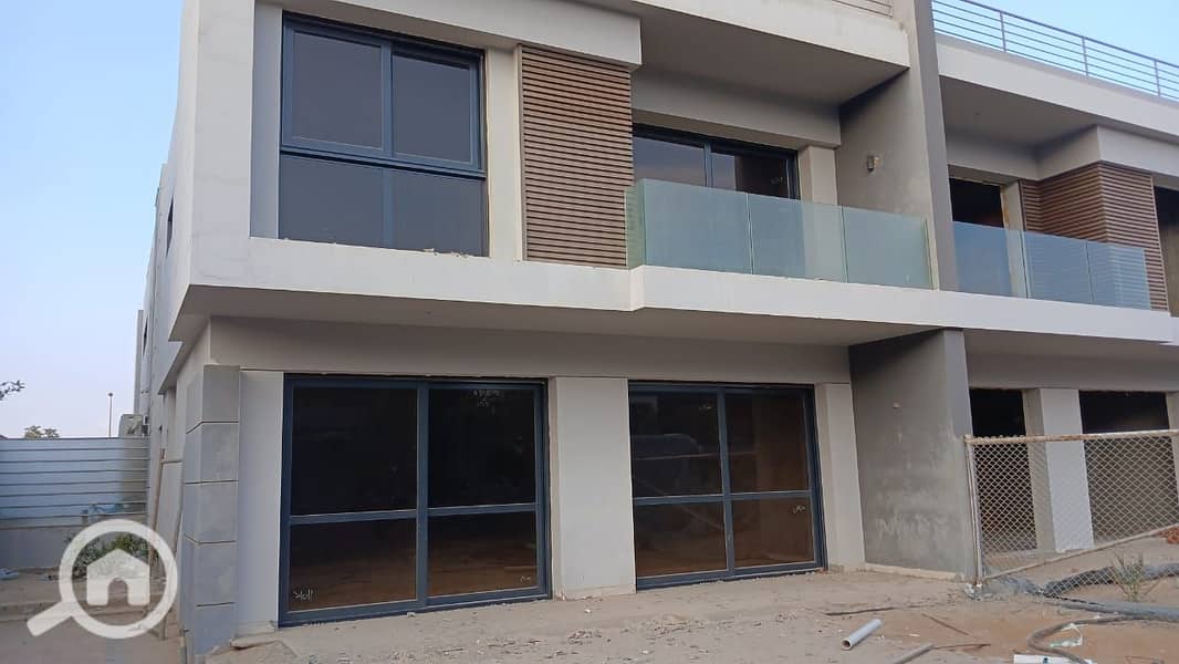 8 WhatsApp Image 2025-11-18 at 12.04. 59 PM. jpeg