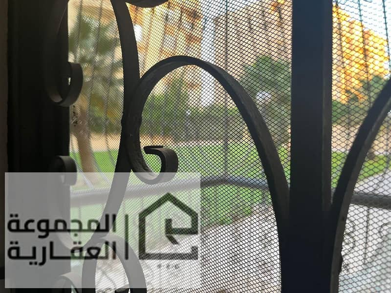 4 4f85f1f9-0d44-47b3-a6c2-114e7d8b83a8. jpg