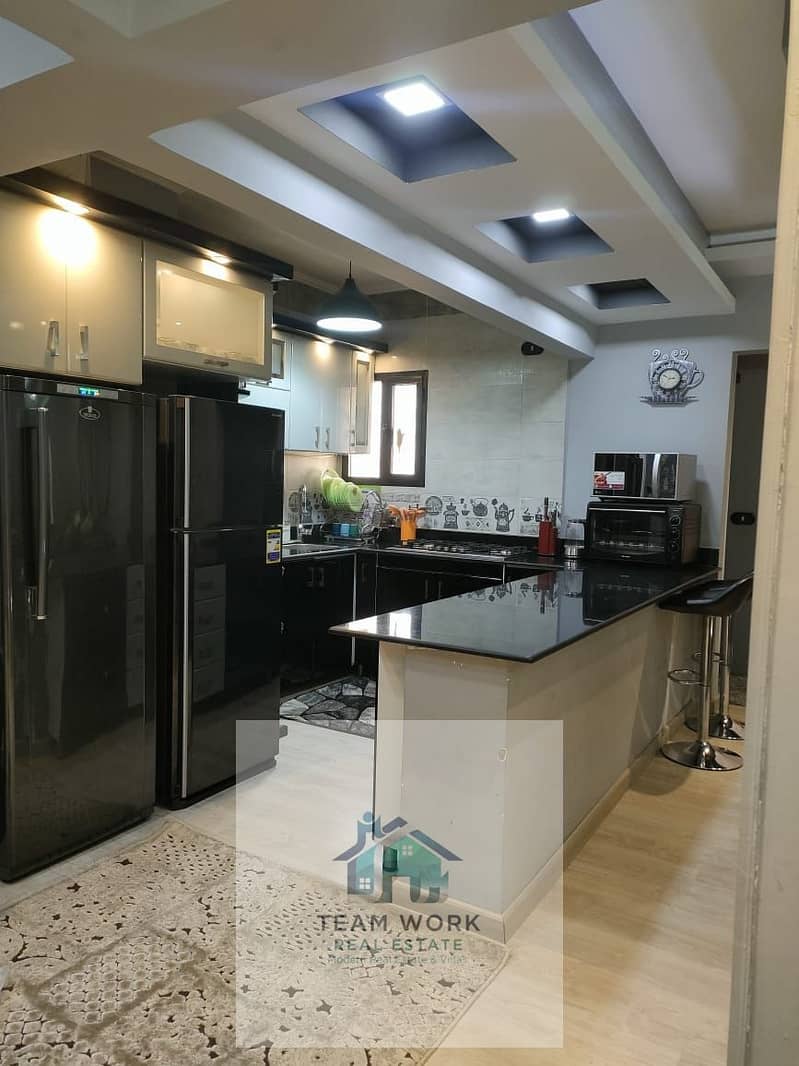 3 0d095f2e-aa79-49dc-a056-8419038c6d1c. jpg