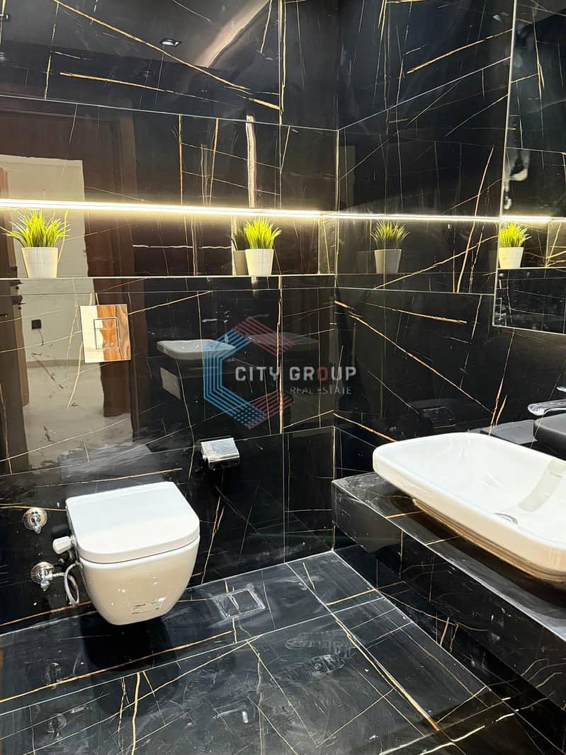 6 582763180_24359433980396540_3046819409985982910_n. jpg