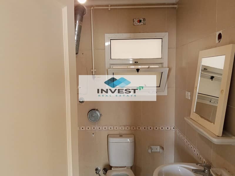 10 8faf51f1-8ed7-4ffa-8c3f-eb3b6d188e2b. jpg