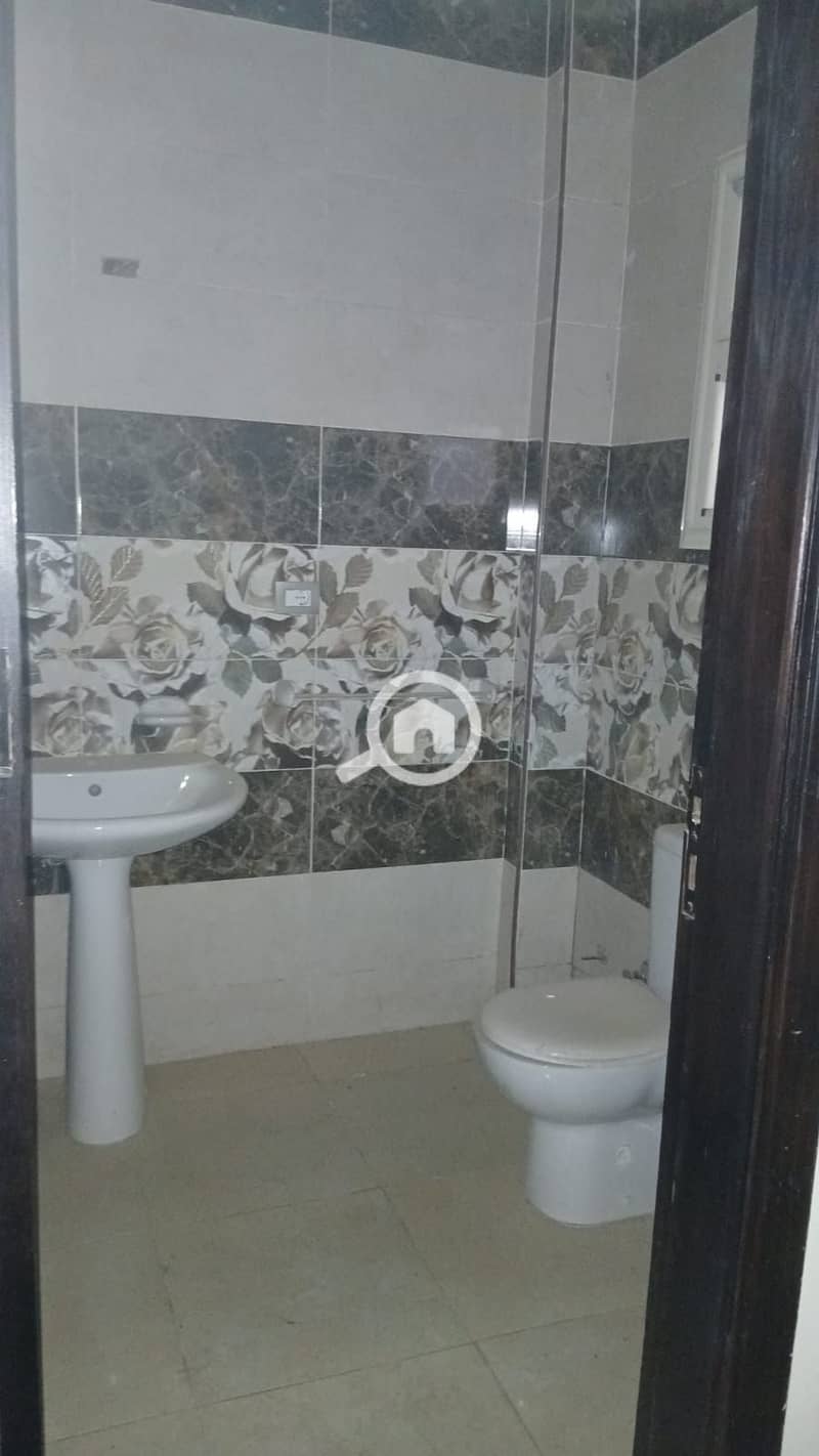 4 WhatsApp Image 2025-11-18 at 2.42. 48 PM (1). jpeg