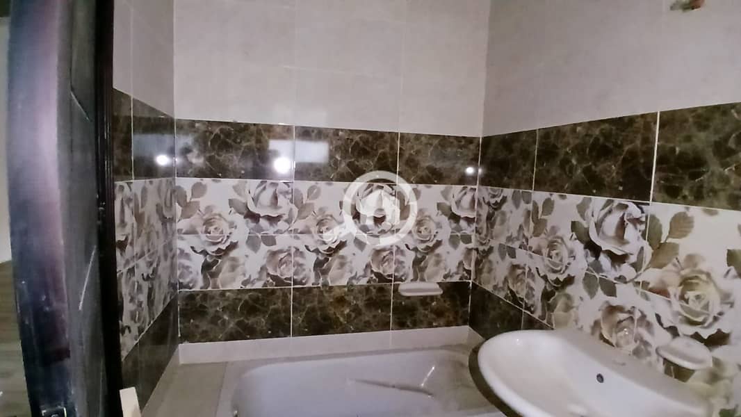 17 WhatsApp Image 2025-11-18 at 2.42. 48 PM. jpeg