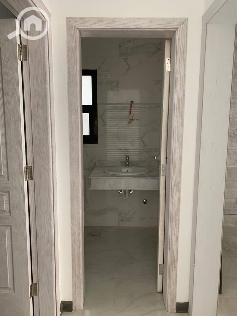 6 WhatsApp Image 2025-11-18 at 4.34. 36 AM. jpeg