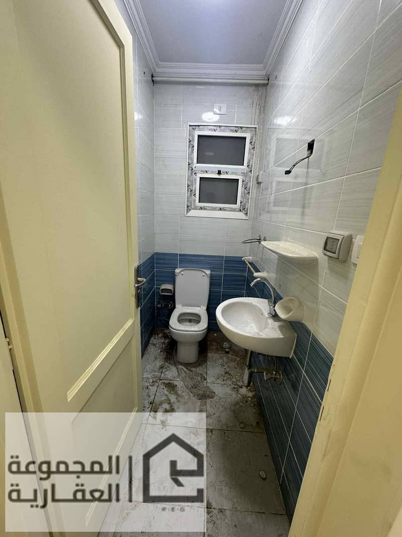 7 5967f050-61fd-4d56-ae1d-15a590a0a1e3. jpg