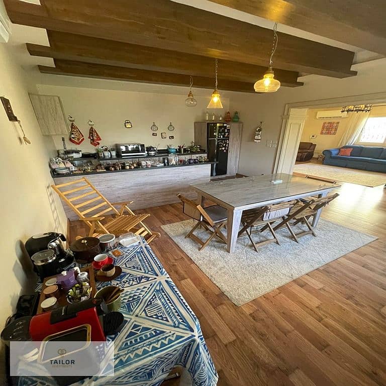 4 9f3b7732-2b01-4a00-aff7-e6be0e4dcec0. jpg