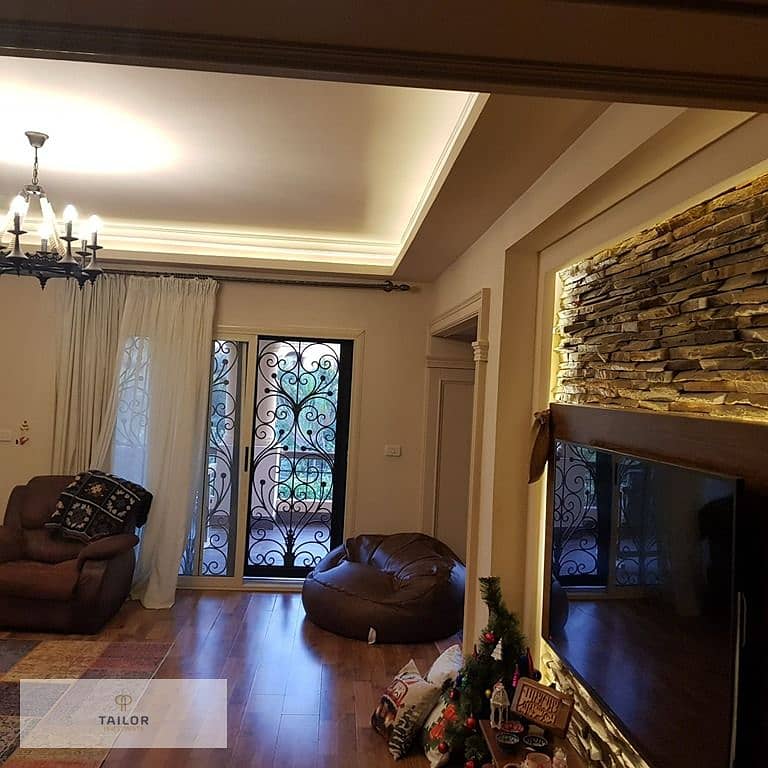 8 4976afc9-5a86-43d3-bc1b-5db9f3326452. jpg