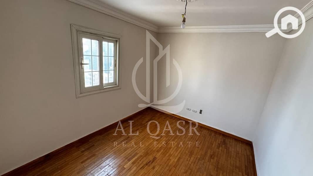 4 WhatsApp Image 2025-11-18 at 14.36. 29 (2). jpeg