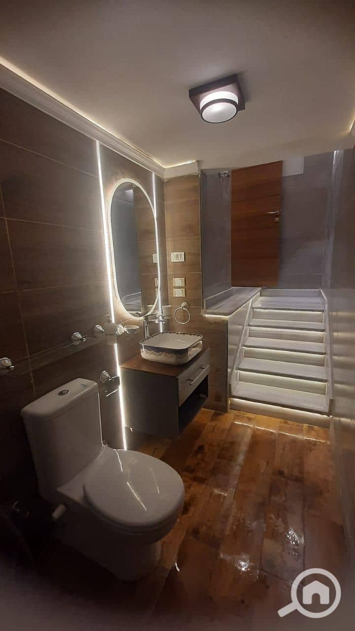 3 4e785f74-5c0f-4546-aa3f-a951e6dbeb73. jpg