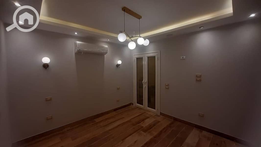 6 4a375dc3-df6e-46ef-99e4-2328c441fac2. jpg