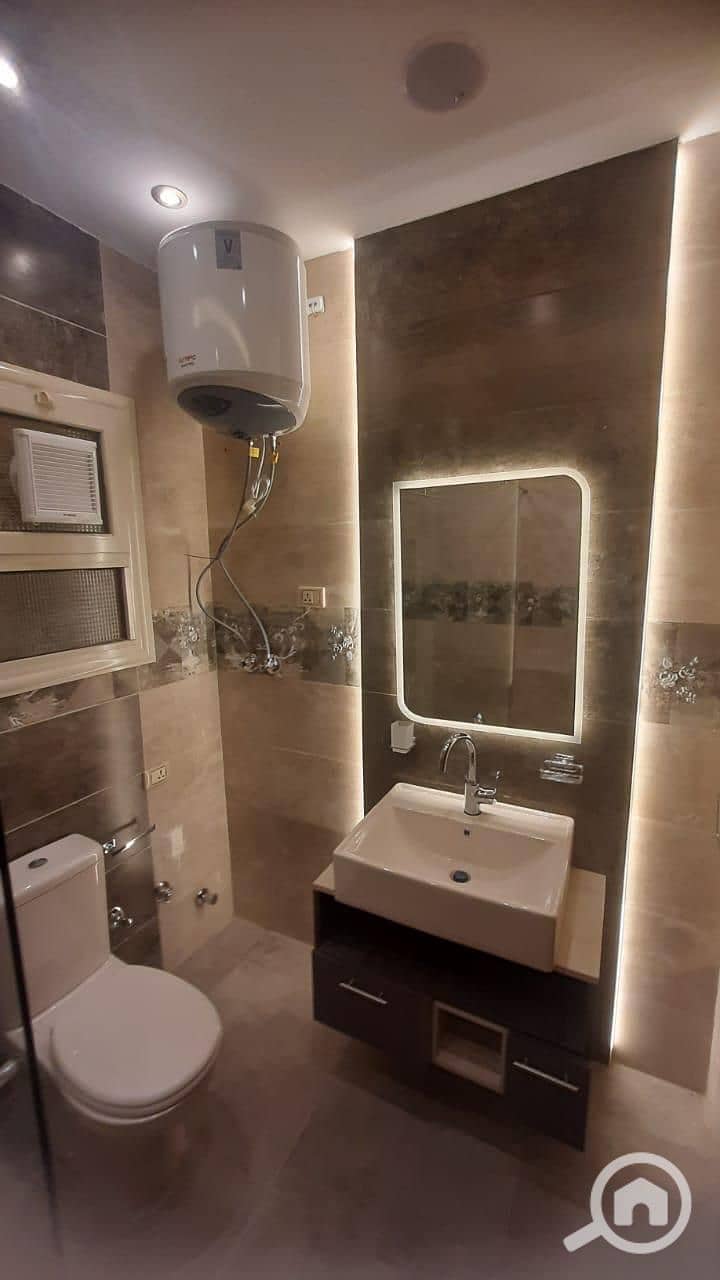 16 ff9268b4-1445-47ab-8bb1-5456b9b0c489. jpg