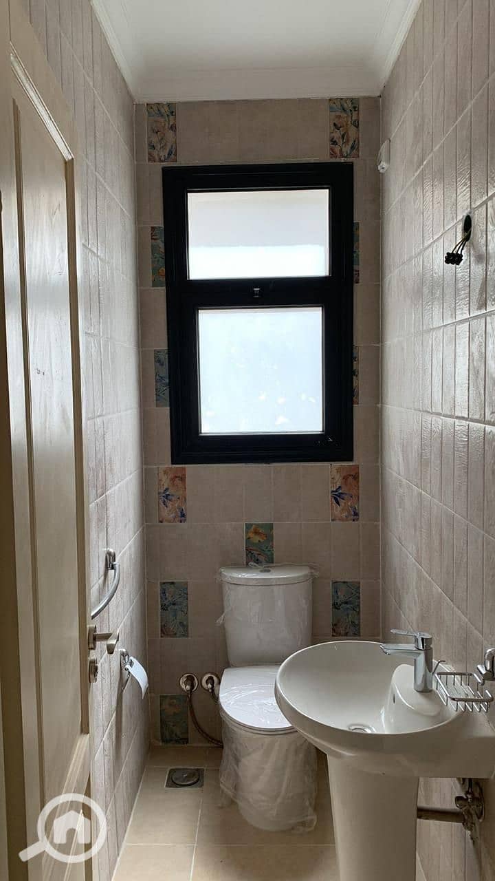 3 صورة واتساب بتاريخ 1447-04-16 في 20.03. 03_53c90cd9. jpg