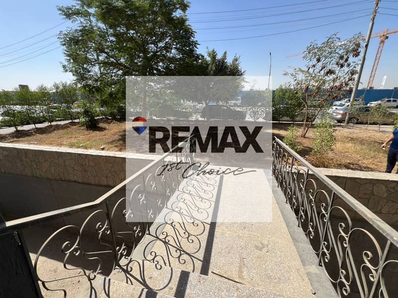 2 42d04f7b-b511-4868-946a-304d09140844. jpg