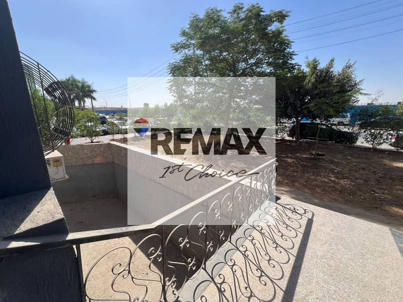 3 0450113c-b397-4091-a156-e35ba3c24c3e. jpg