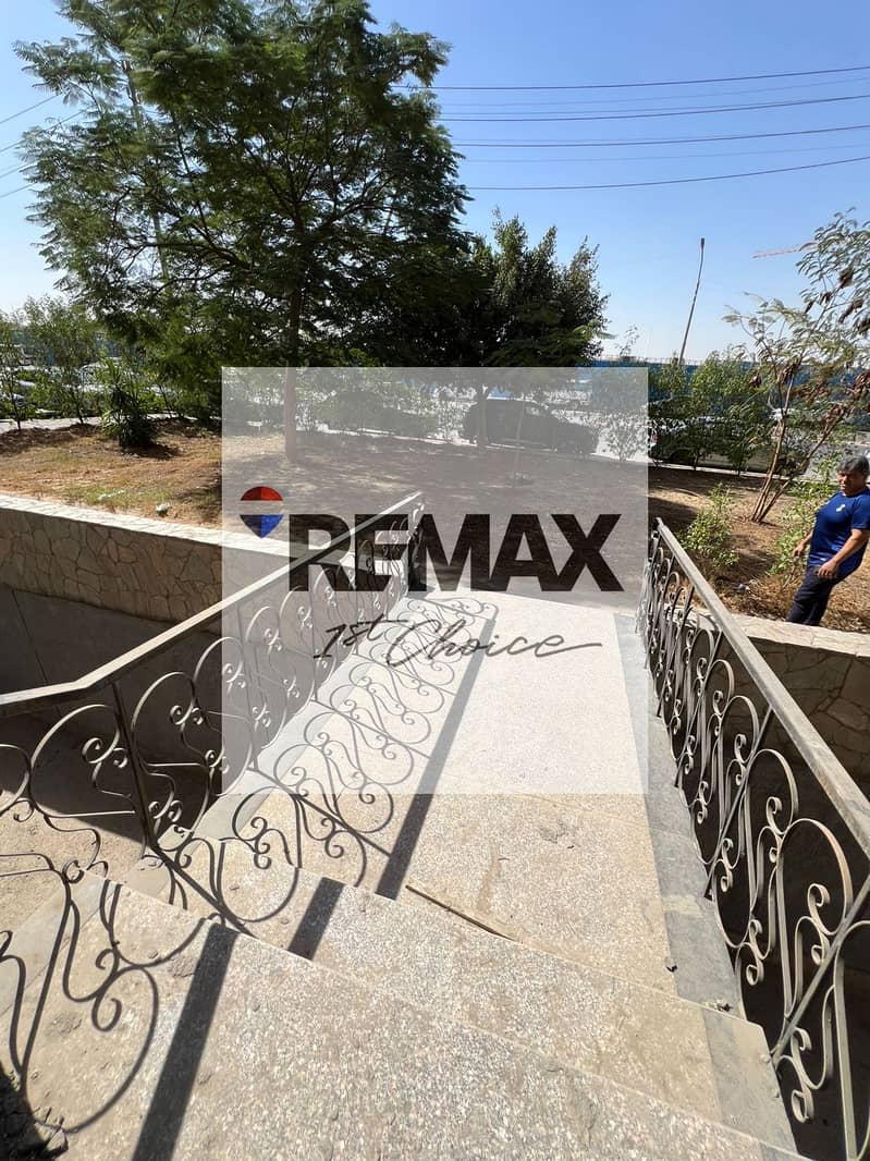 4 a7199a63-121d-41f1-84c8-98118f1cb7b9. jpg