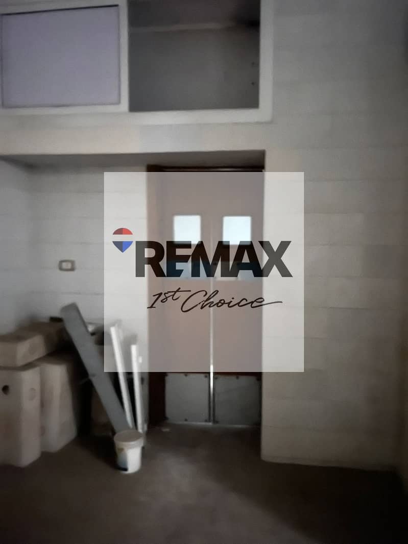 6 58f9b435-233d-4b65-932e-77127f6dfe7f. jpg