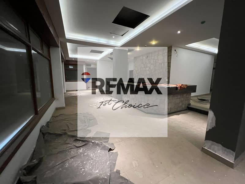 7 75ef705f-7a86-4d29-8c19-f99040b21f0d. jpg