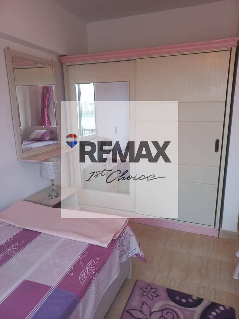 8 eaa08306-0bb5-47b3-9285-a227be704d39. jpg