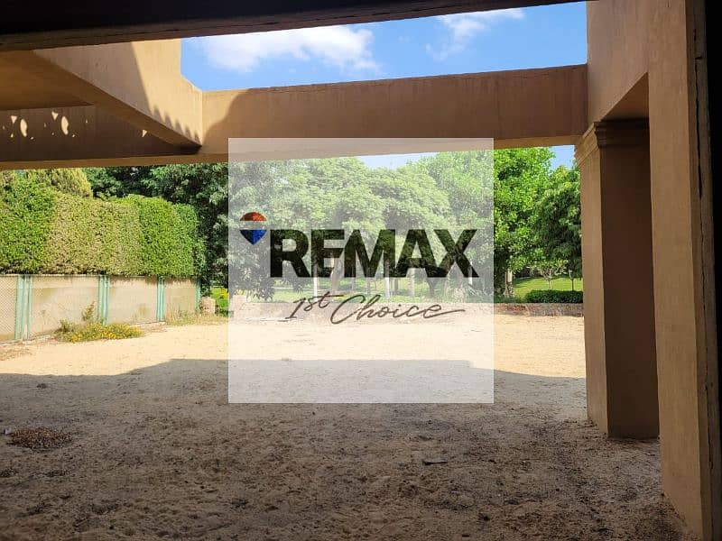 4 0b0c0542-00b8-41b9-a4d5-876f55e0319c. jpg