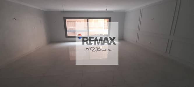 شقة 3 غرف نوم للبيع في الدقى، الجيزة - f7916243-1c6c-4568-94ca-5d6eb35a2a68. jpg