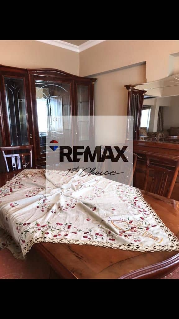 7 1ca0f400-61c7-4923-ab9c-d60e6d59620b. jpg