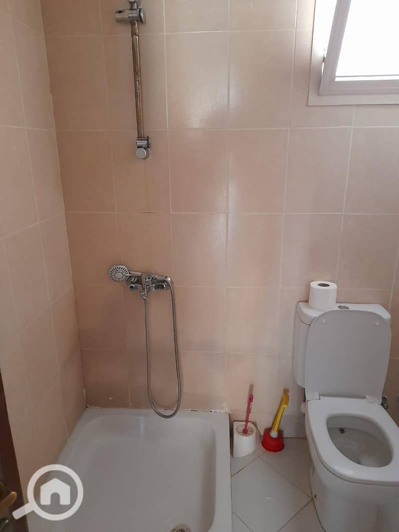 15 2db33fe8-cb1d-43d5-b9dc-34f154041a94. jpg