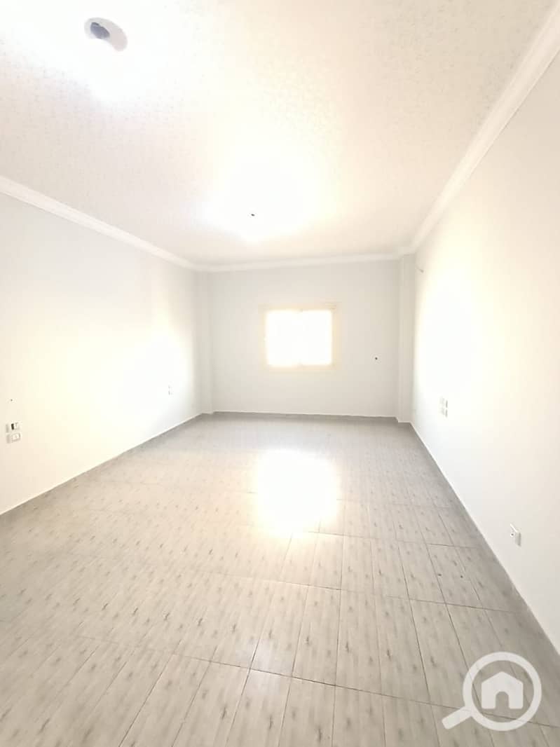 12 WhatsApp Image 2025-11-18 at 2.23. 44 PM. jpeg