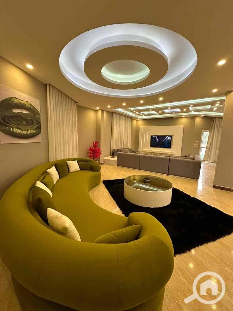 4 40014e81-6e8f-4d84-a404-ee4b49377b16. jpg