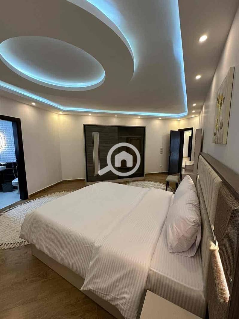 15 d6b4fec7-61e7-45ef-8580-05ffe8ec1c25. jpg