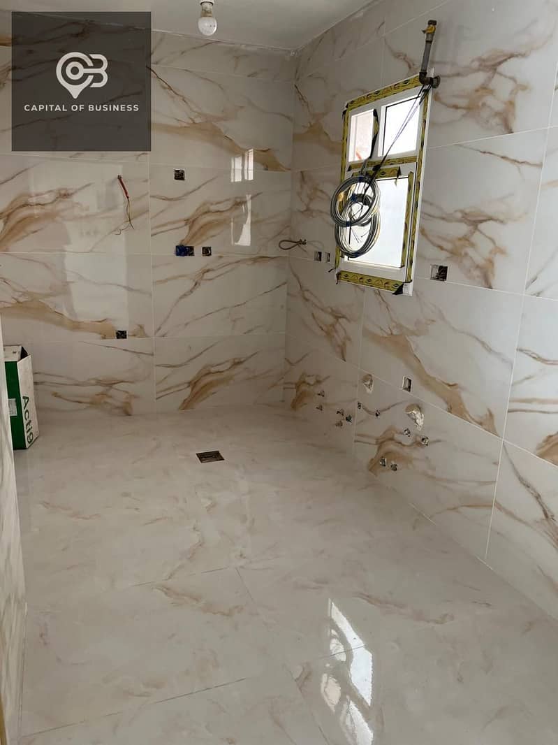 12 72b71828-207d-4d6c-9db5-133542301fe0. jpg